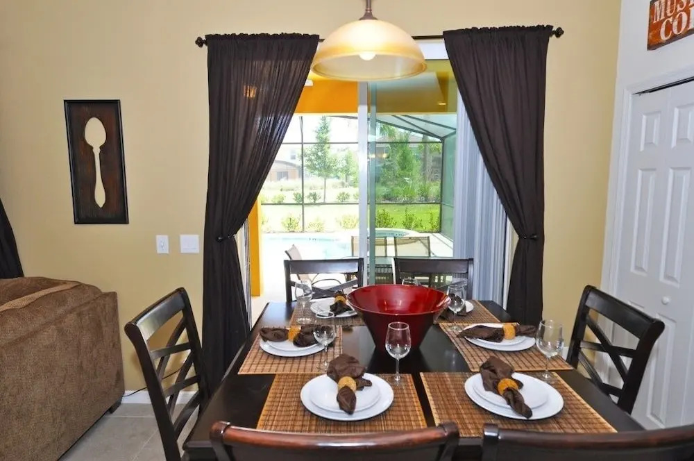 Sensual Solterra - 6 Bedrooms - Sleep 12 Home