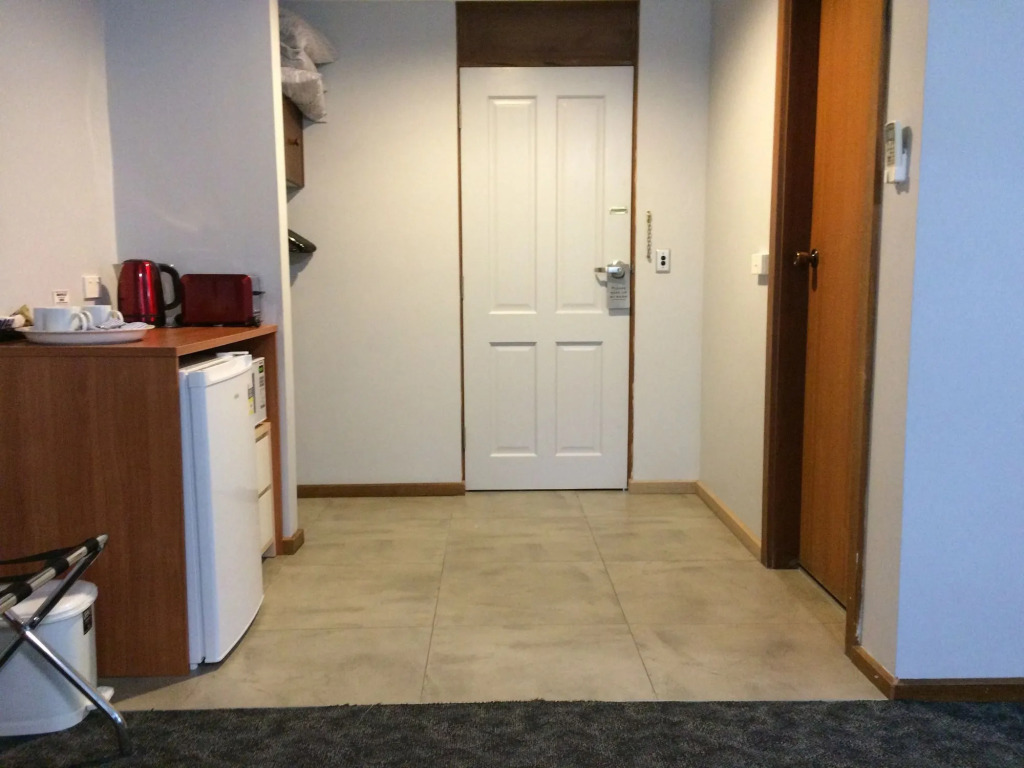 Town & Country Motor Inn