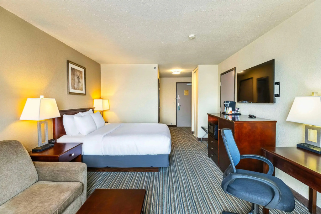 Quality Inn & Suites Yorkton