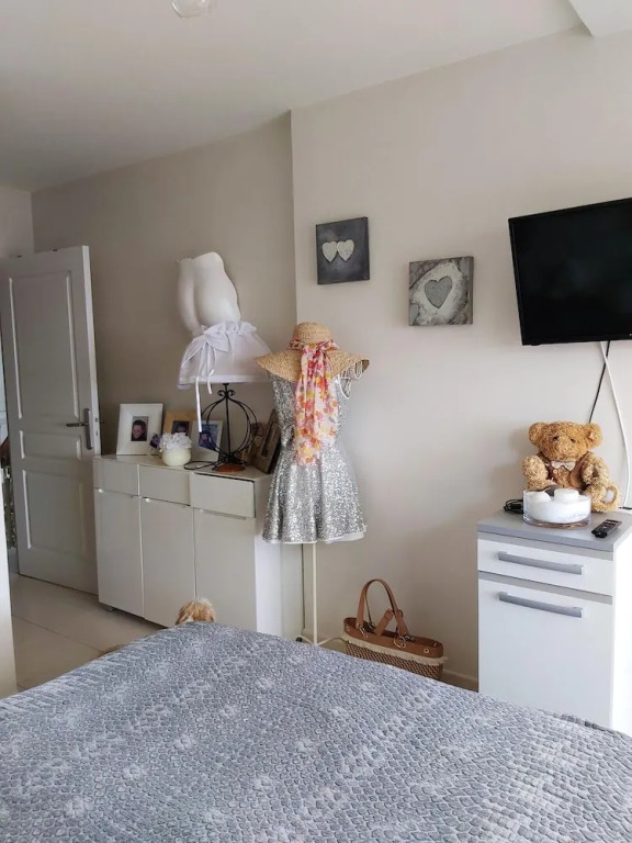 Apartment With one Bedroom in Mandelieu-la-napoule, With Wonderful sea View, Shared Pool, Enclosed Garden - 3 km From the Beach