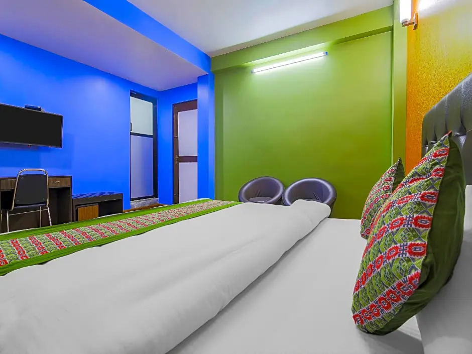 OYO 352 Hotel Konark Inn