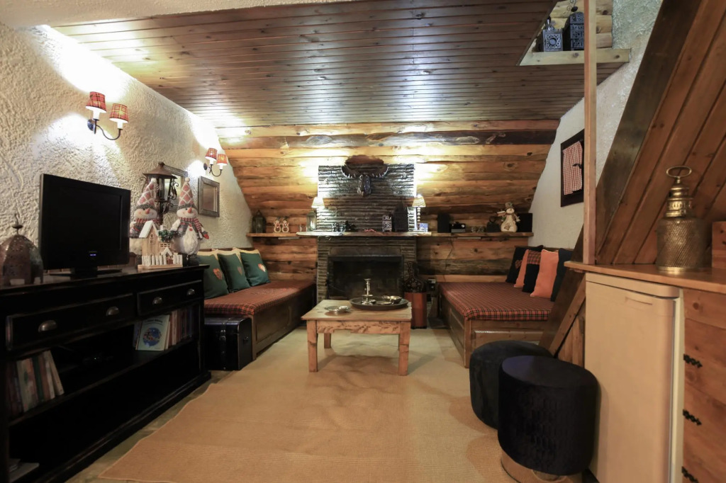 Dandy On The Hill  Agoriani | Chalet Erato |  Up to 4 people