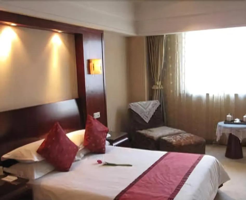Jinlong Hotel