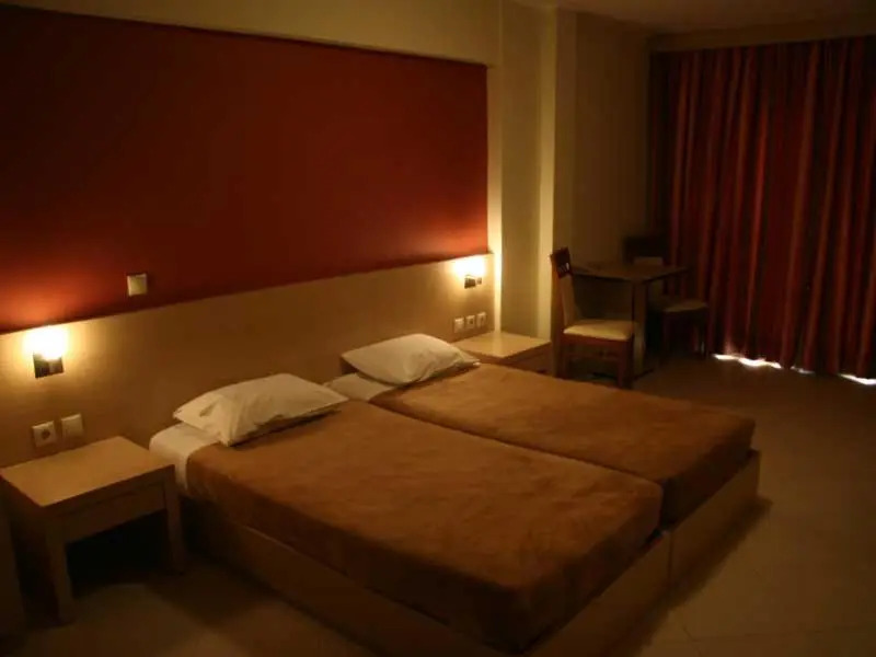 Studios Karavos