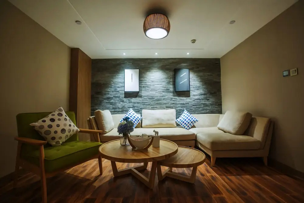 Wuzhen Mingli Hotel