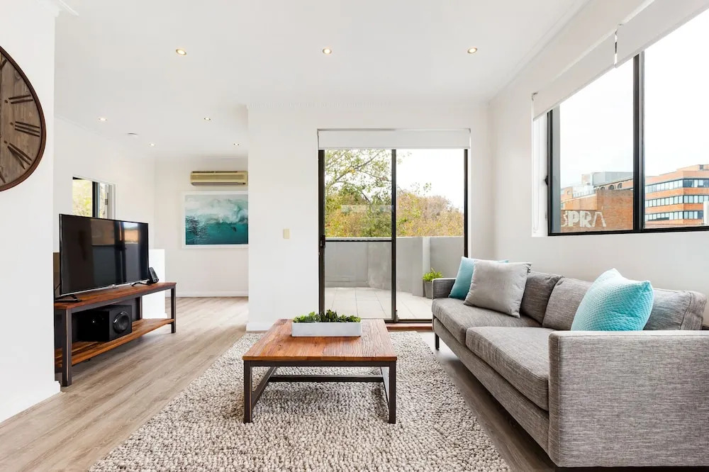 Surry Hills Modern Apartment 19 Fov