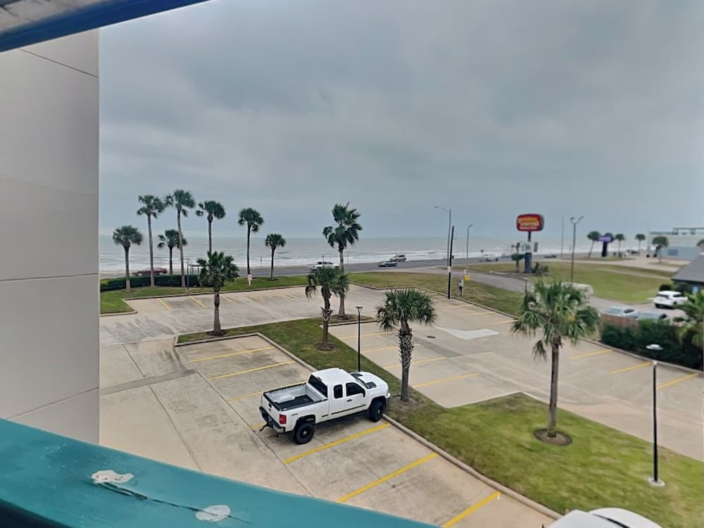 Casa Del Mar 211