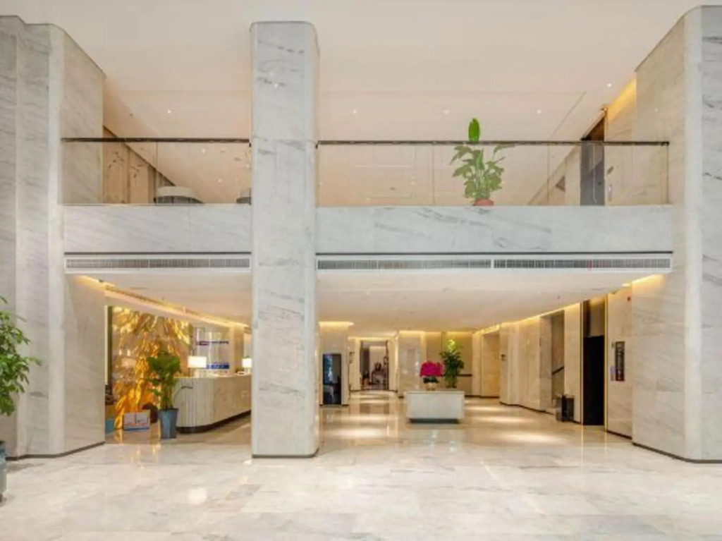 Shiyan Jiahua Holiday Hotel (Wuyan Shopping Mall People's Hospital Branch)