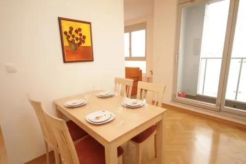 Petros Apartments