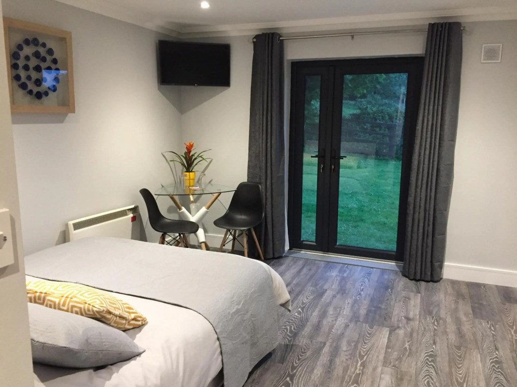 Tudor Lodge Guest Accommodation