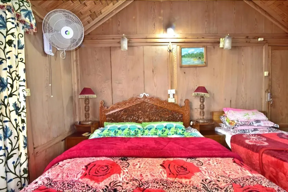 Houseboat