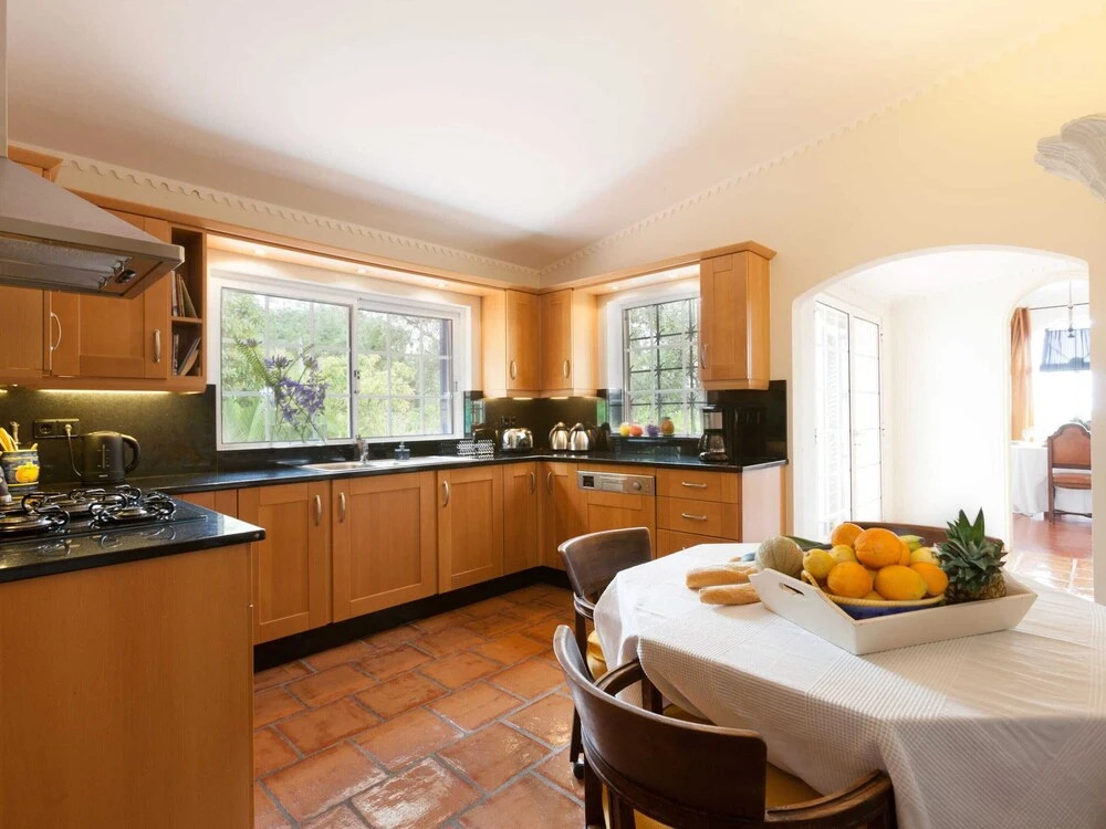 Villa With Garden Oasis in Monchique