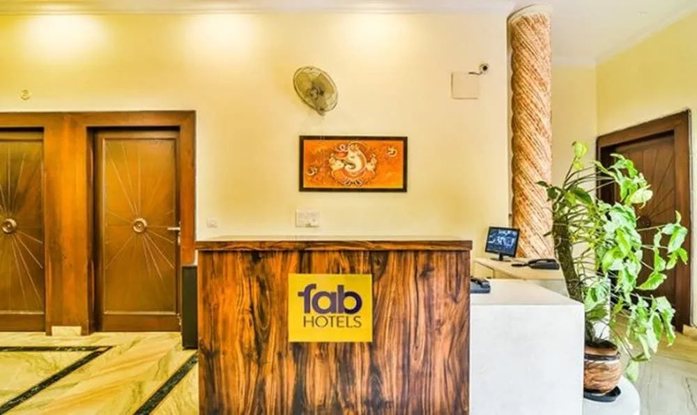 Fabhotel Bella Vista