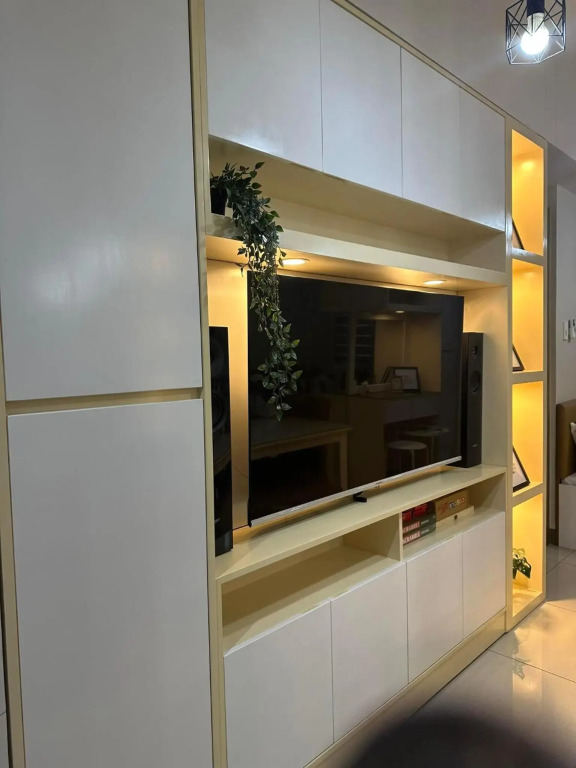 Mel and Rose Place in S Residences Tower 1 Mall of Asia Area