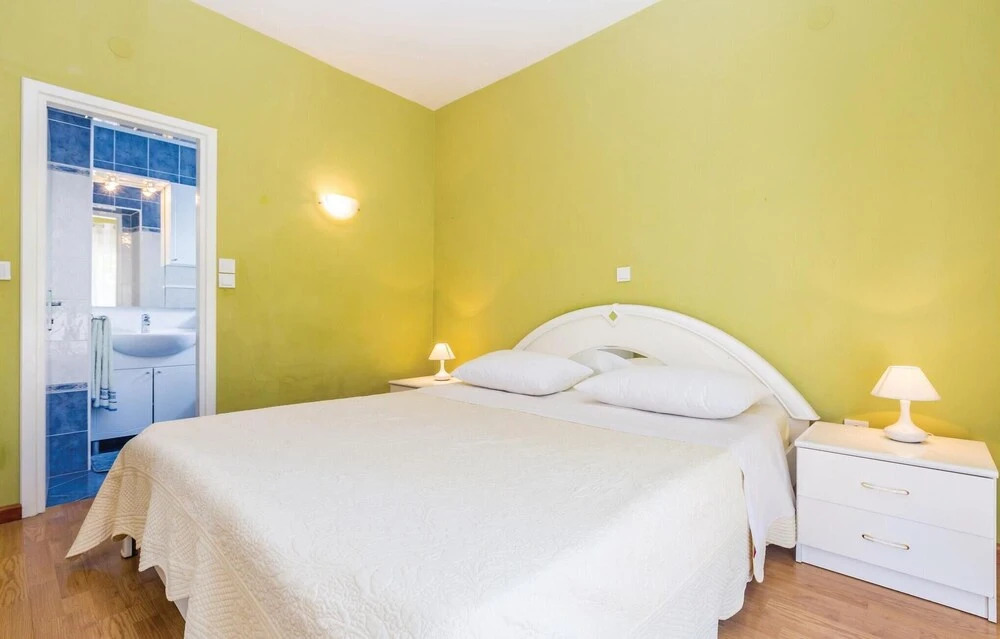Cozy Home In Supetarska Draga With Wifi