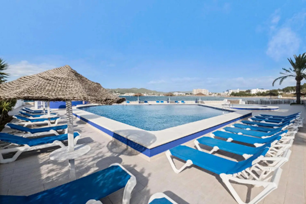 azuLine Hoteles Mar Amantis & II