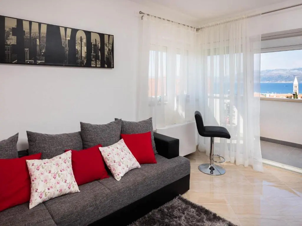 Apartment Lana ST