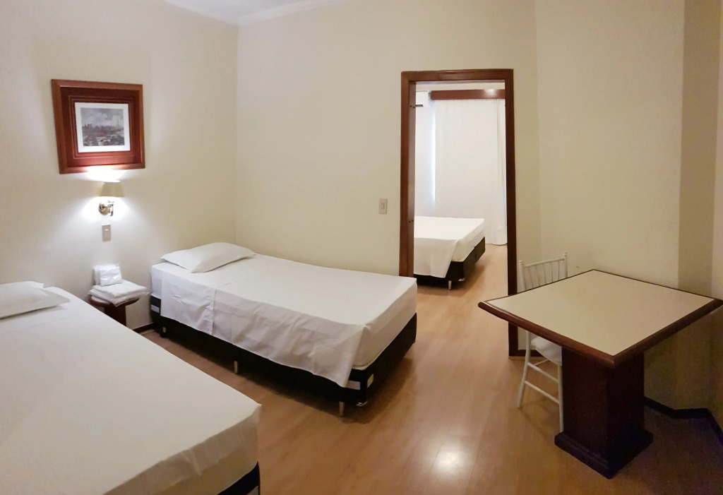 Lizon Curitiba Hotel