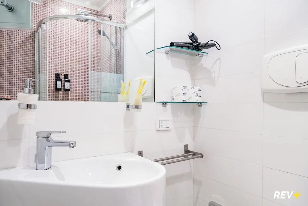 Viale Giulio Cesare Guest House