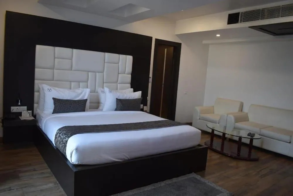 Vaibhav Highway Inn