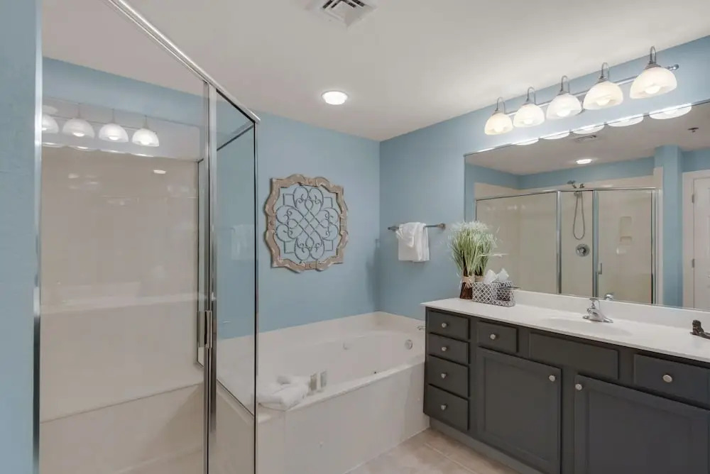 Emerald Dolphin unit 930 - Three Bedroom Condo