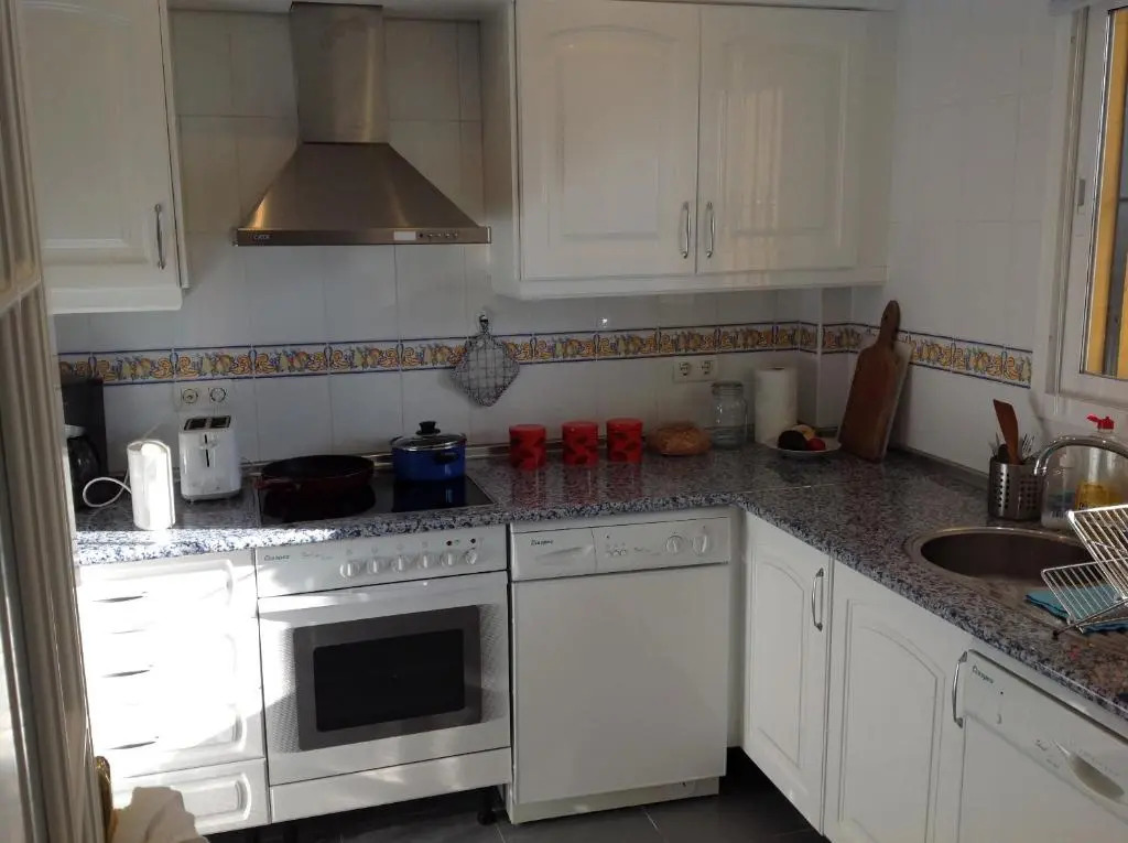2 Bed penthouse, rooftop terrace, panoramic views