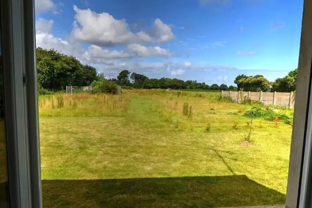 Holiday Home in Kerbors Near Cote de Granit Rose