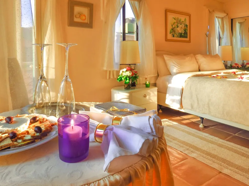 Topanga Canyon Inn Bed and Breakfast
