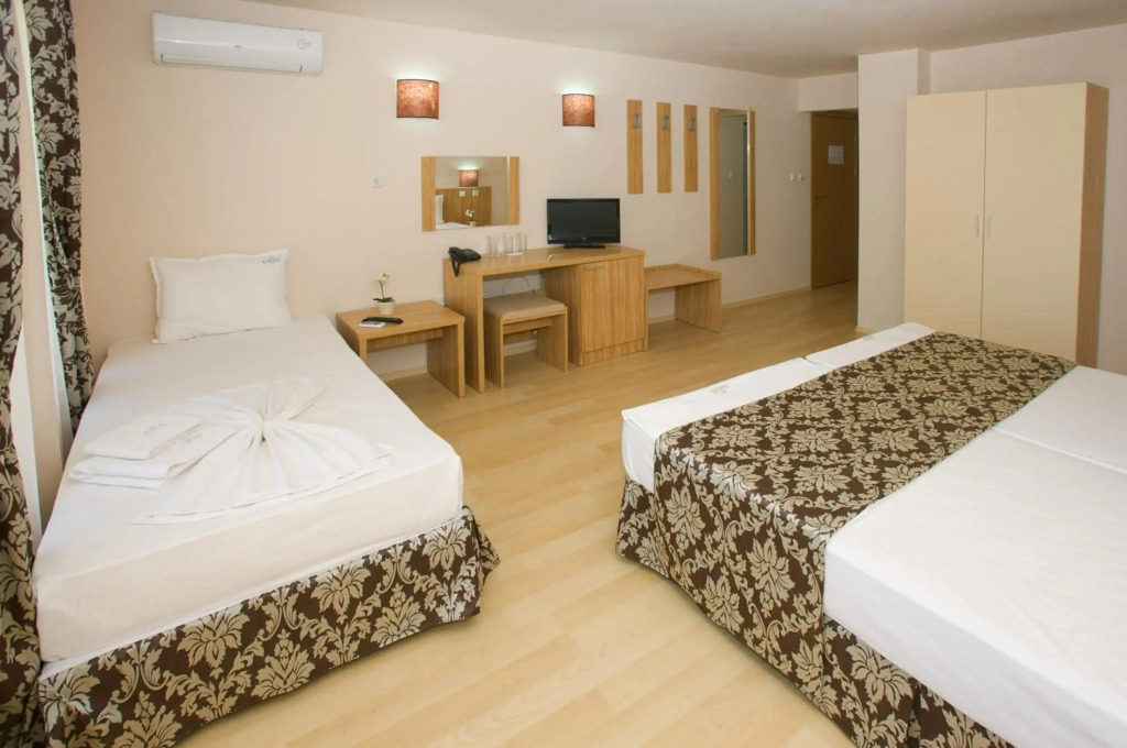 Karlovo Hotel