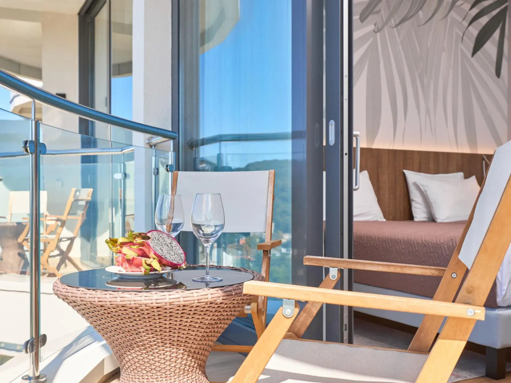 Sea Magic Apart с видом на море в Cosmos Stay