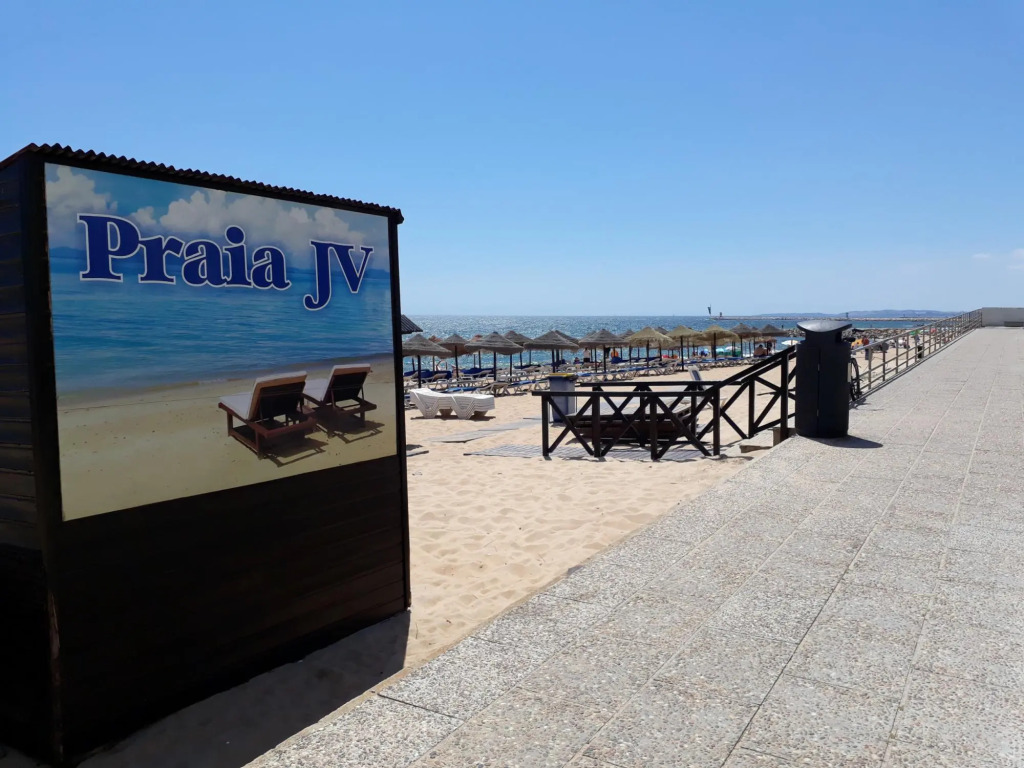 T2  Calçadao VISTA DE LUXO FRENTE MAR 6 PESSOAS
