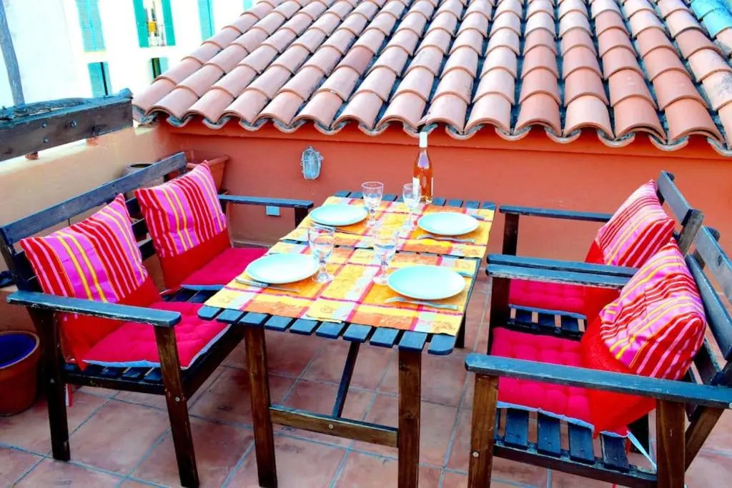 Studio loft avec terrasse centre historique