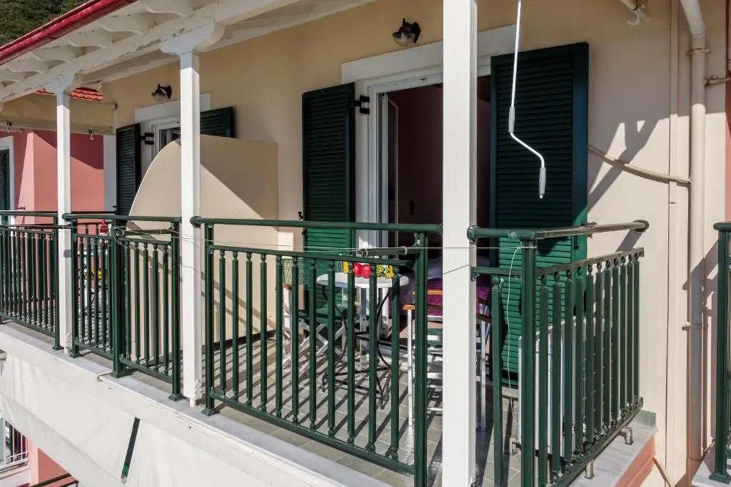 Apostolos Apartment 5