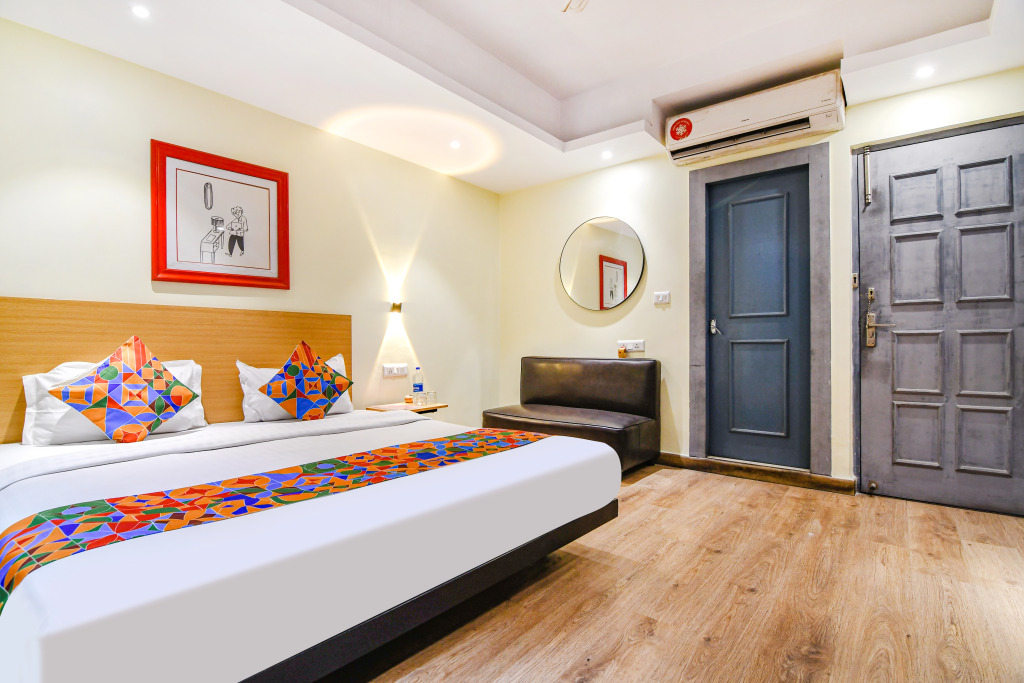 Townhouse Suncitel Near Kolkata Airport