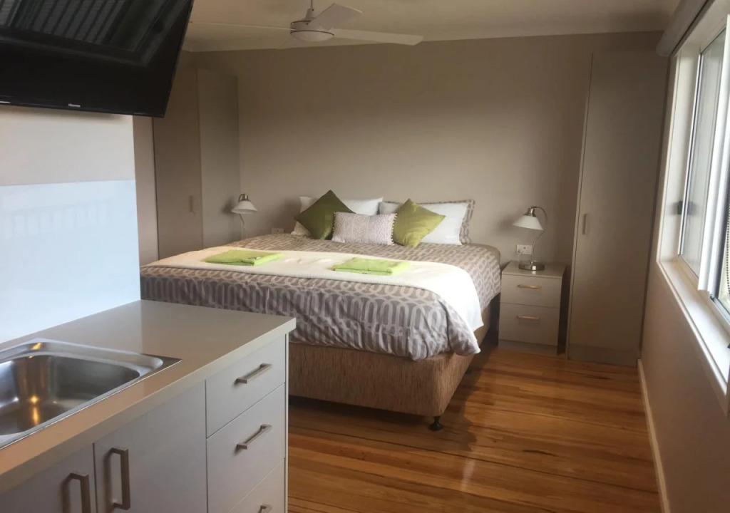 Sinclairs Country Retreat - Welcoming Guests 18 years and older