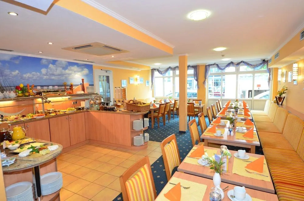 Baltic Hideaways Beach Hotel Warnemünde