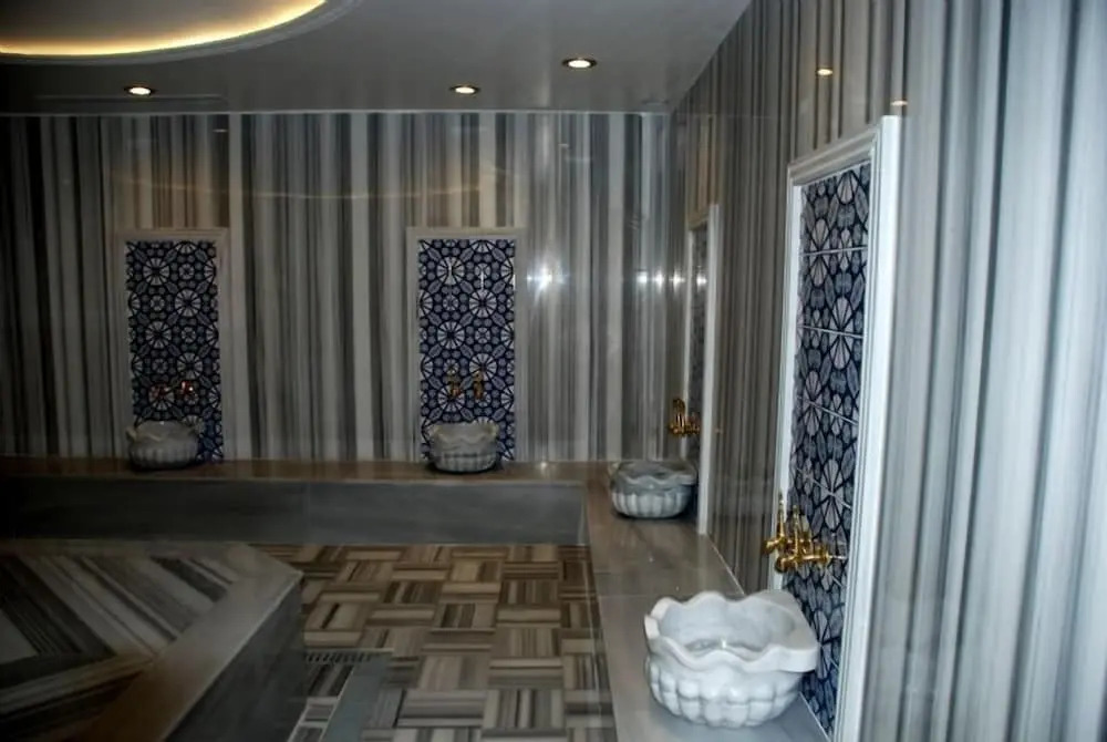 Divalin Hotel