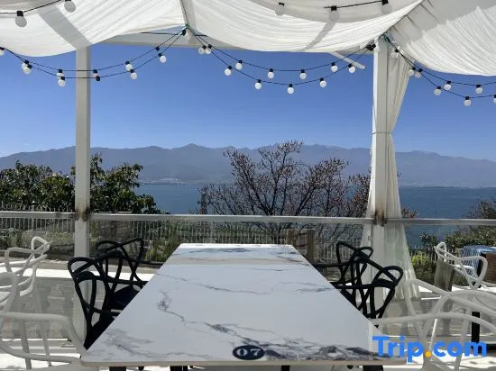 大理顾里海景别墅Dali Guli Sea View Villa Hotel