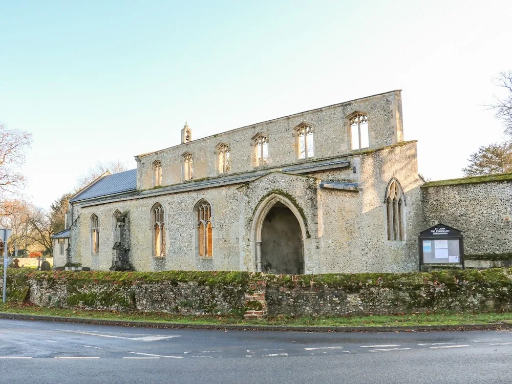 28 Oxborough