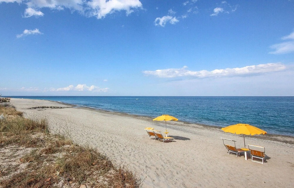 Beautiful Apartment in Tortora With 2 Bedrooms and Wifi