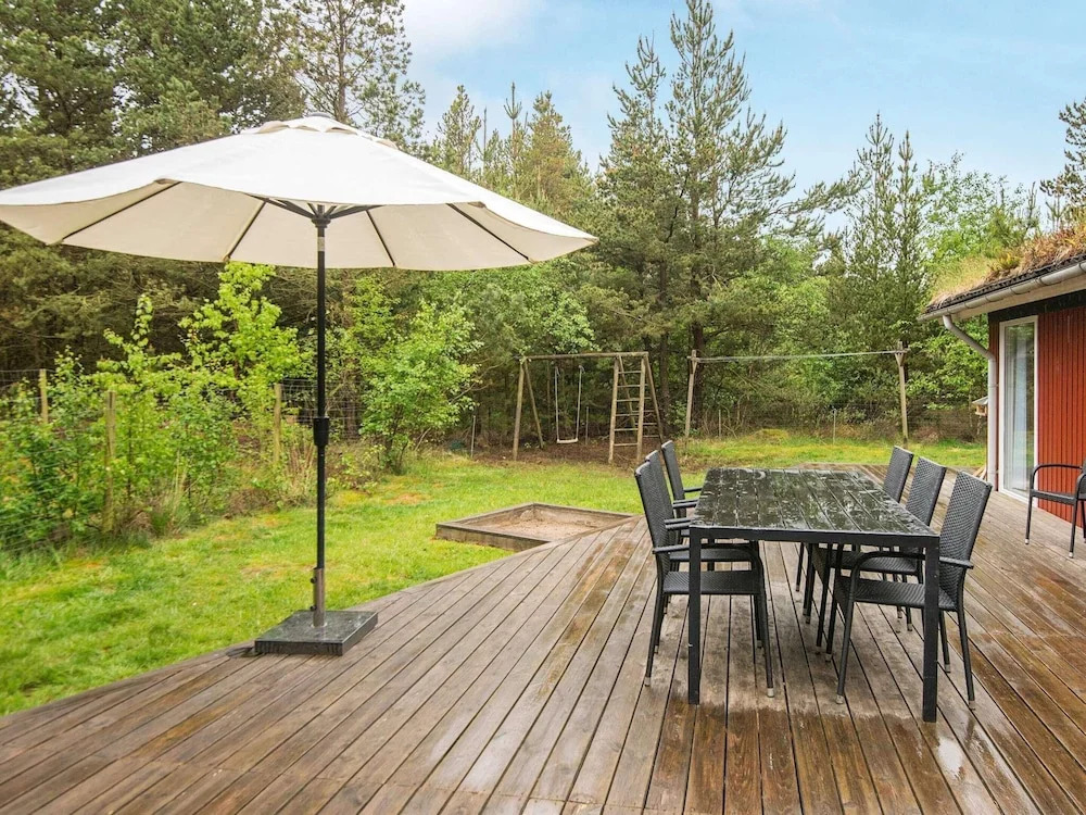 6 Person Holiday Home in Romo