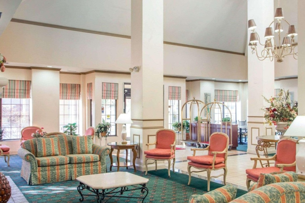 La Quinta Inn & Suites by Wyndham South Holland