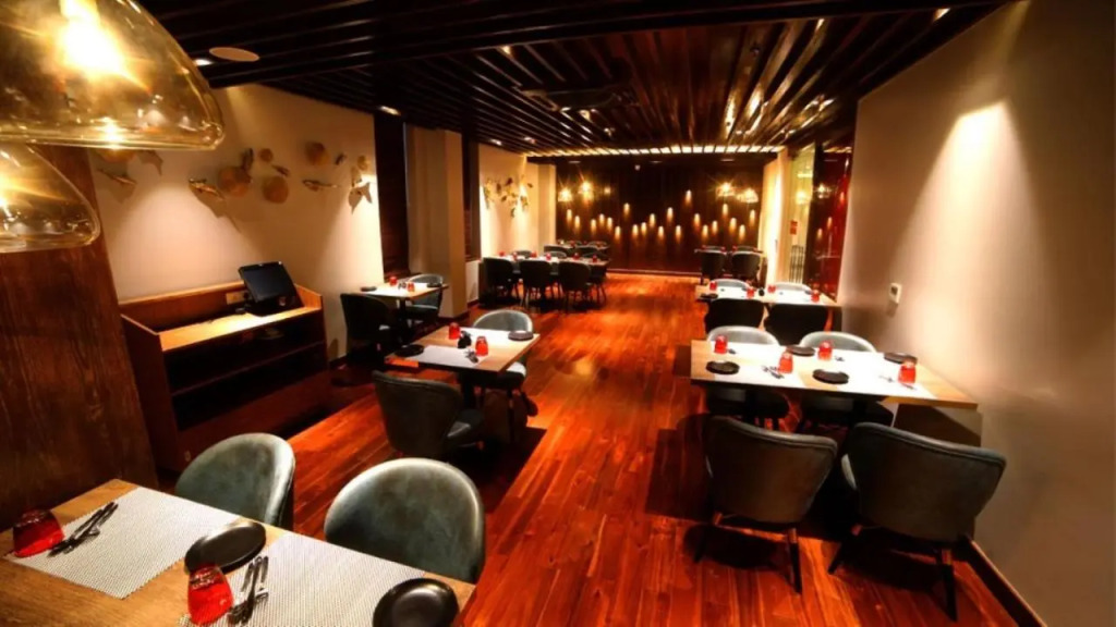 Hotel Le Lotus Grand Varanasi