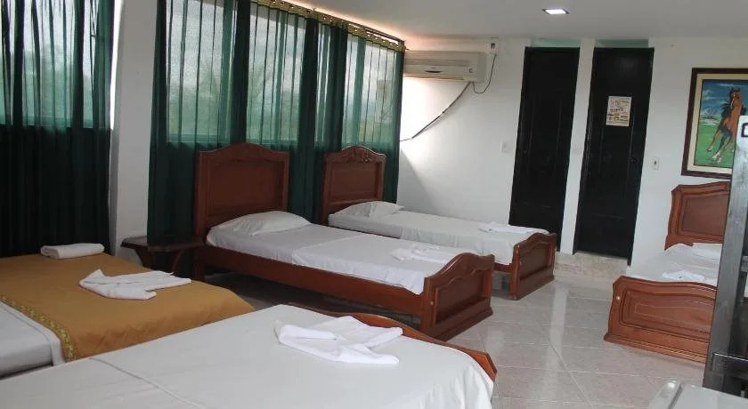 Hotel y Parque Turístico Navar City