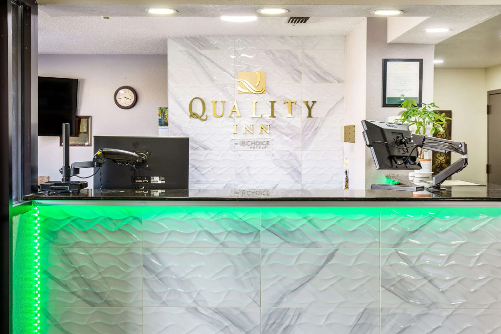 Quality Inn Mobile West Tillmans Corner