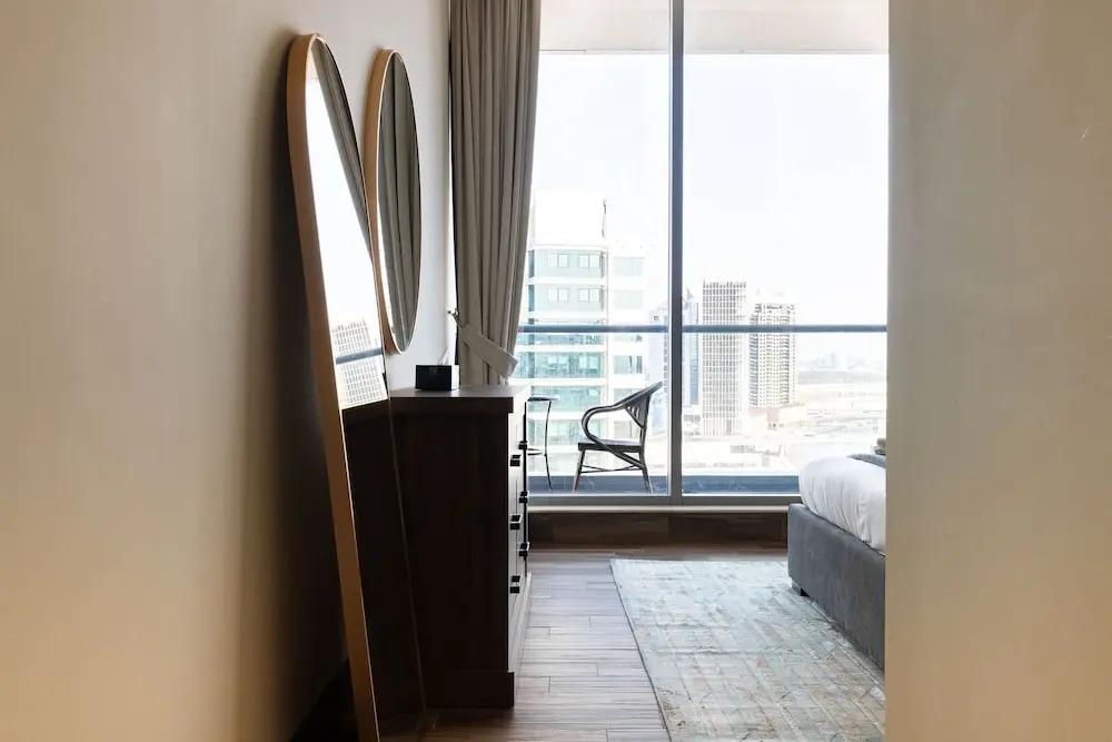 Amazing 2Br 2Ba Canal View at Businessbay