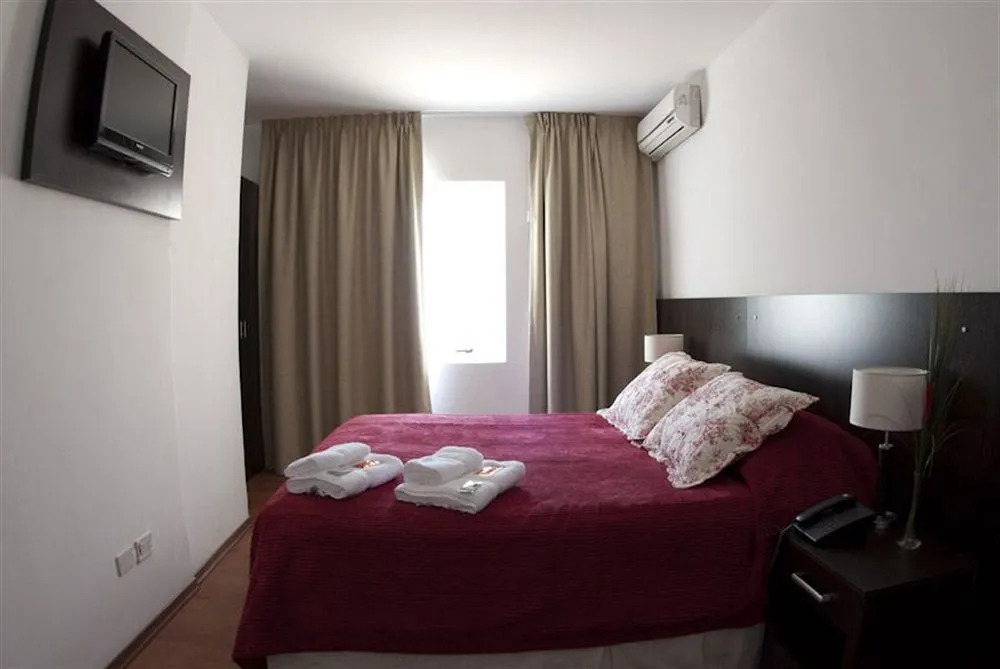 Nuñez Suites