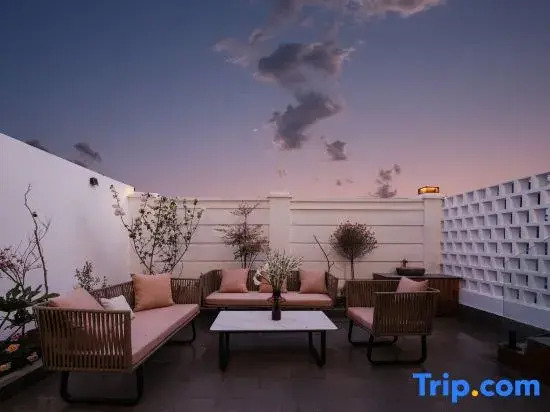 Lijiang · Manting Jiuxi Villa Leisure Vacation Homestay (Gucheng District)