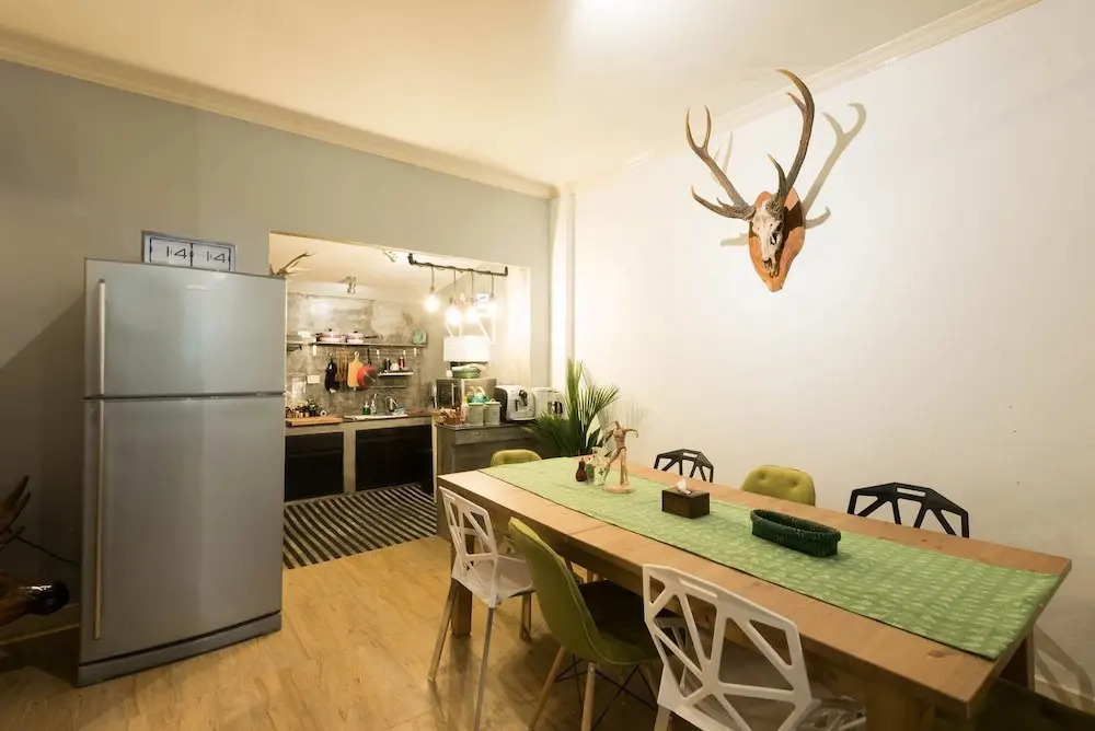 Vacation Townhome near BTS Ekamai