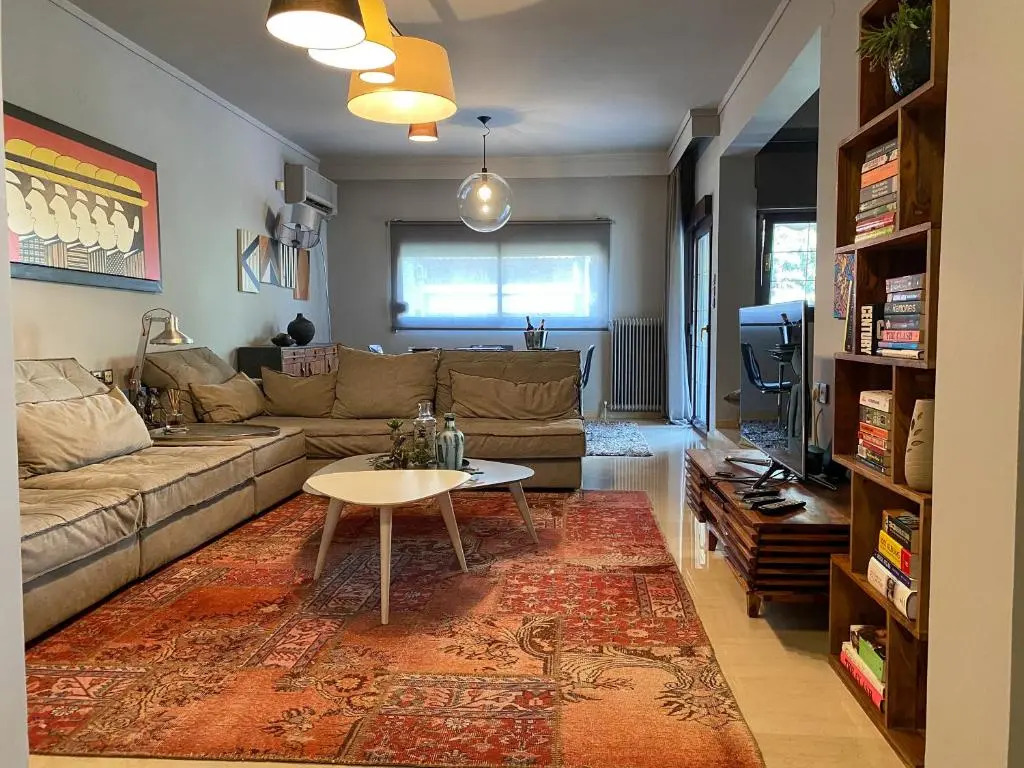 Lovely Luxurious Modern Apartment in Thessaloniki